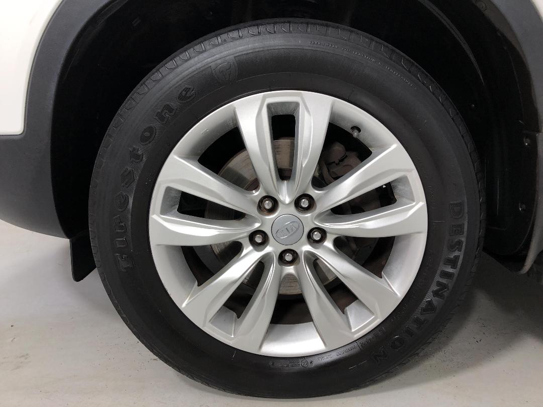 Photo '10' of KIA Sorento R