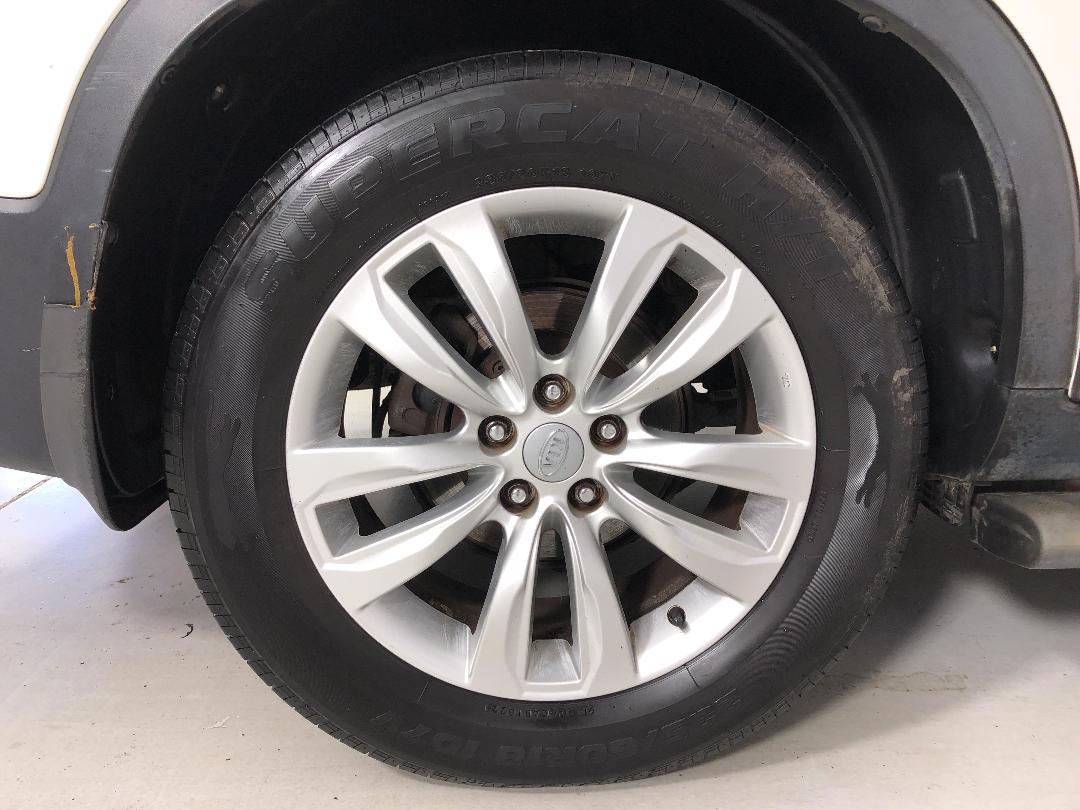 Photo '12' of KIA Sorento R