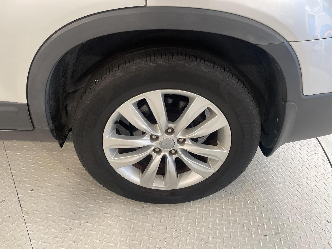 Photo '11' of KIA Sorento R Photo '11' of KIA Sorento R