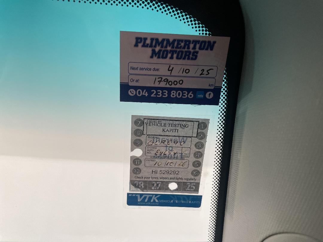 Photo '33' of KIA Sorento R Photo '33' of KIA Sorento R