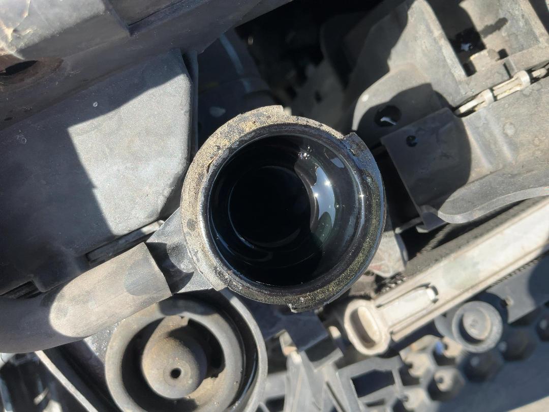 Photo '9' of KIA Sorento R LTD Photo '9' of KIA Sorento R LTD