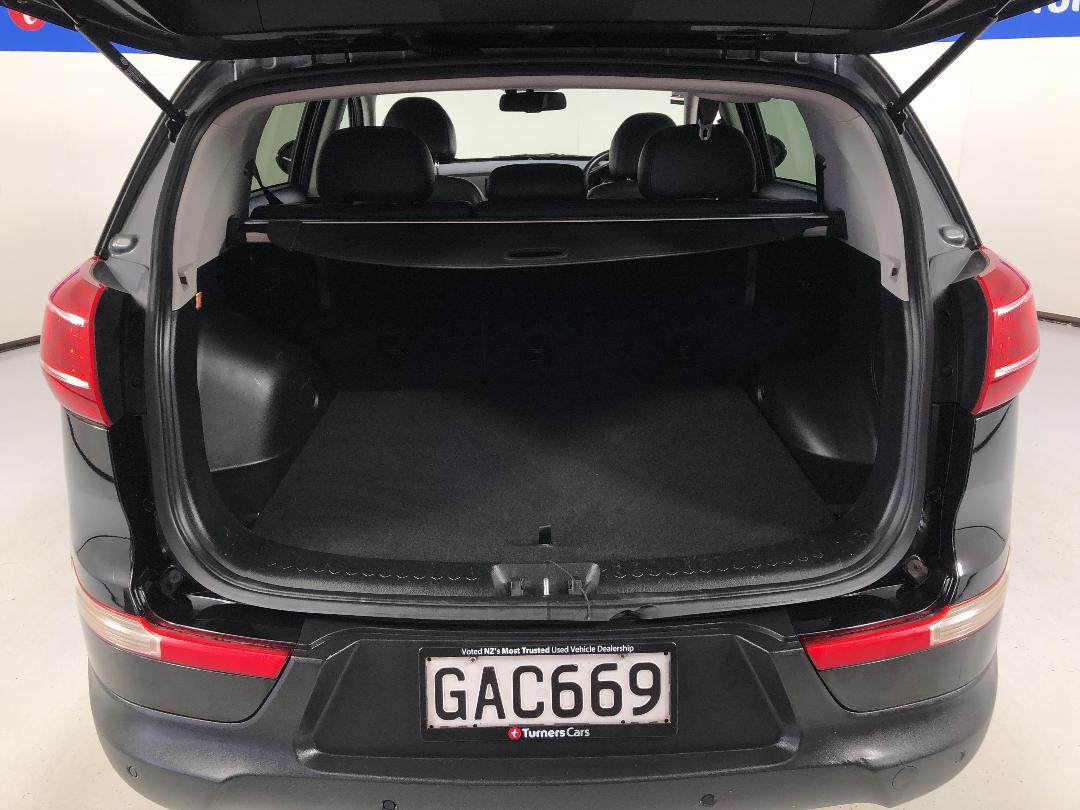 Photo '14' of KIA Sportage