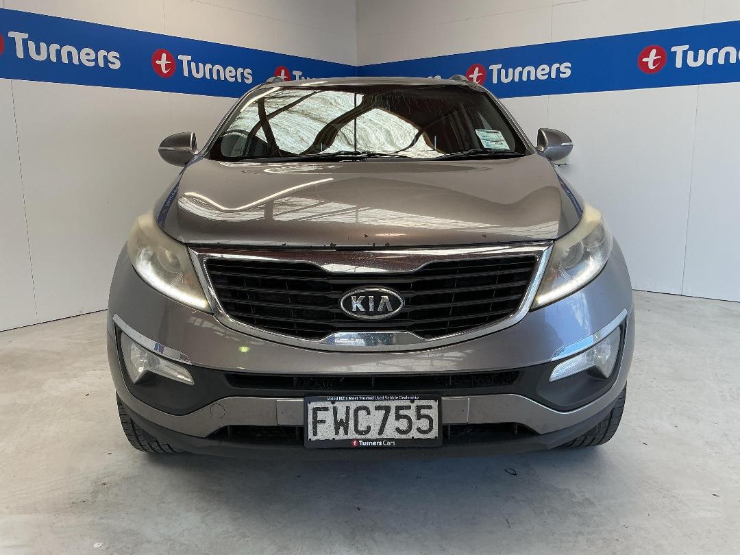 Photo '2' of KIA Sportage Photo '2' of KIA Sportage