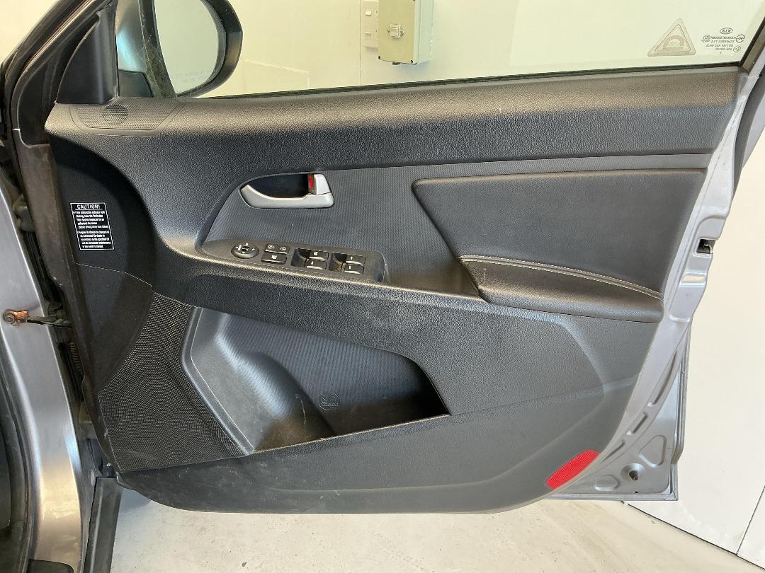 Photo '15' of KIA Sportage Photo '15' of KIA Sportage