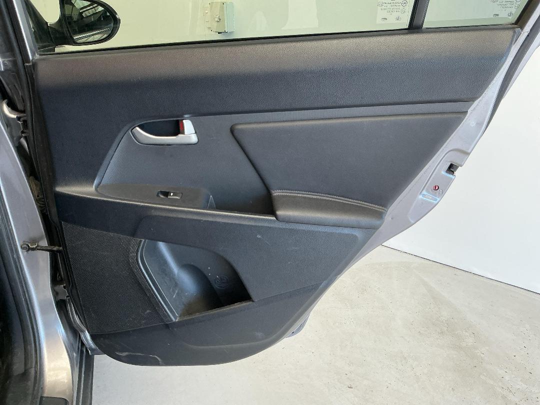 Photo '19' of KIA Sportage Photo '19' of KIA Sportage