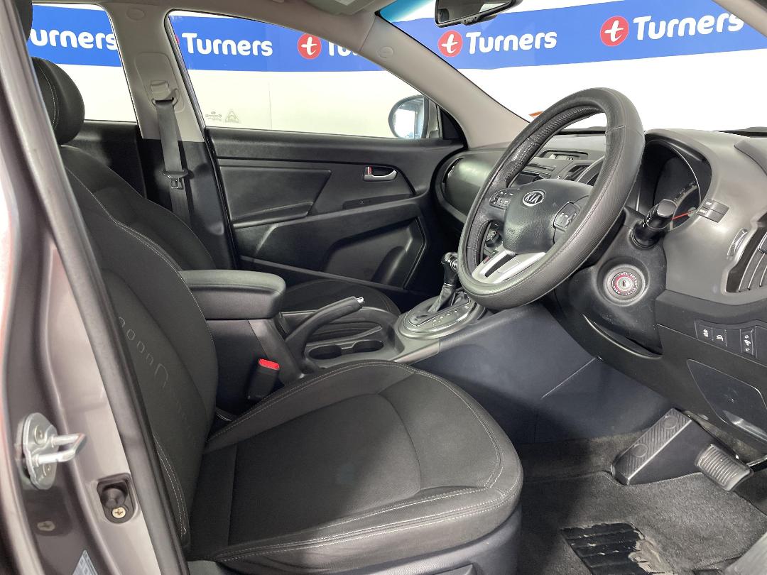 Photo '16' of KIA Sportage Photo '16' of KIA Sportage