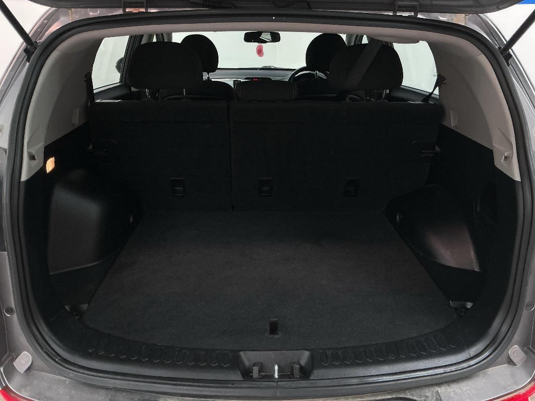 Photo '14' of KIA Sportage