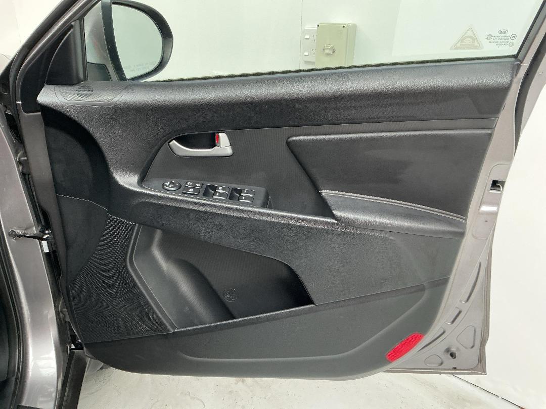 Photo '15' of KIA Sportage