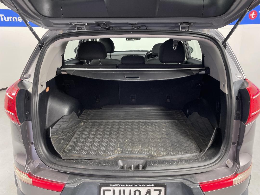 Photo '14' of KIA Sportage