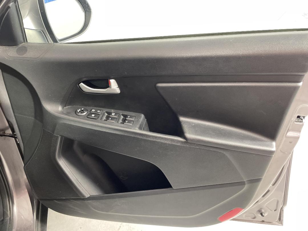 Photo '15' of KIA Sportage