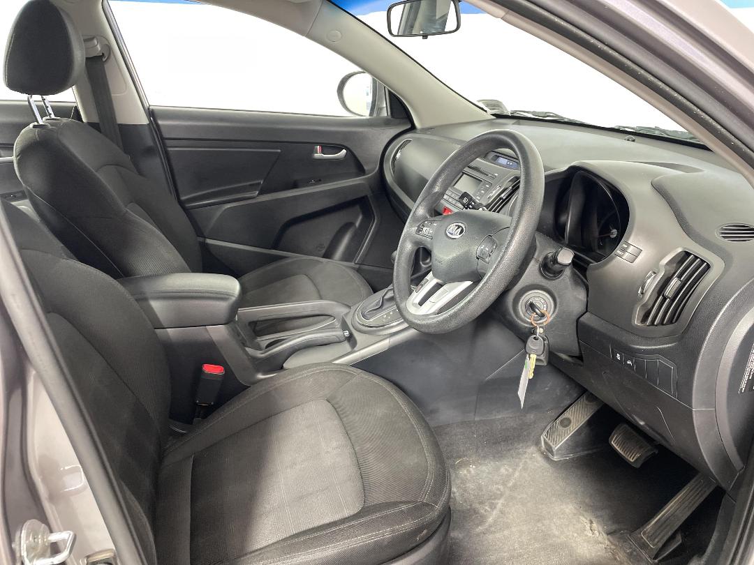 Photo '16' of KIA Sportage