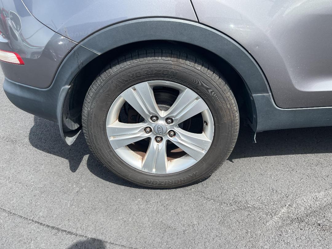 Photo '8' of KIA Sportage