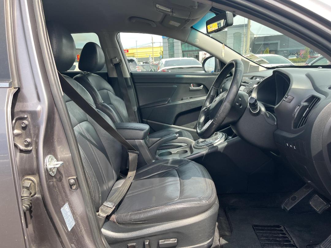 Photo '14' of KIA Sportage