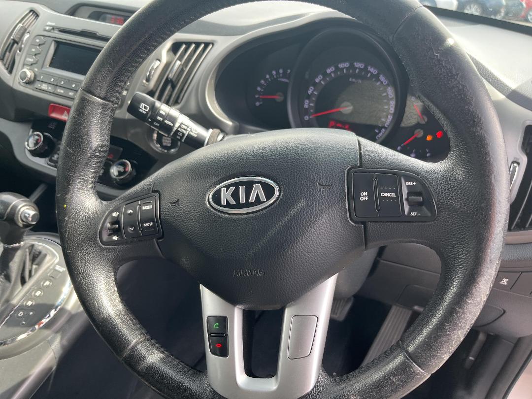 Photo '16' of KIA Sportage