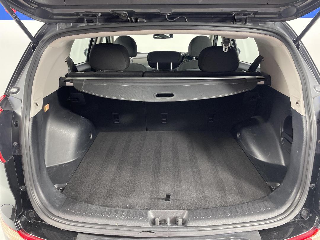 Photo '14' of KIA Sportage