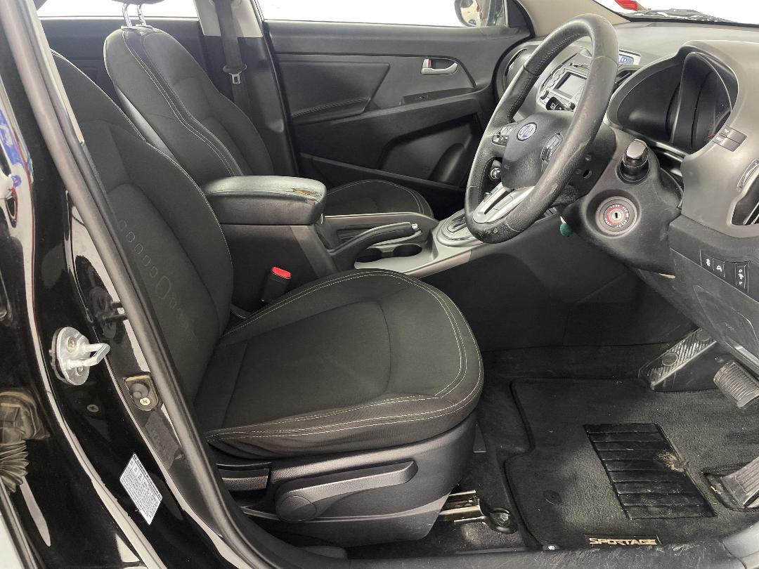 Photo '16' of KIA Sportage