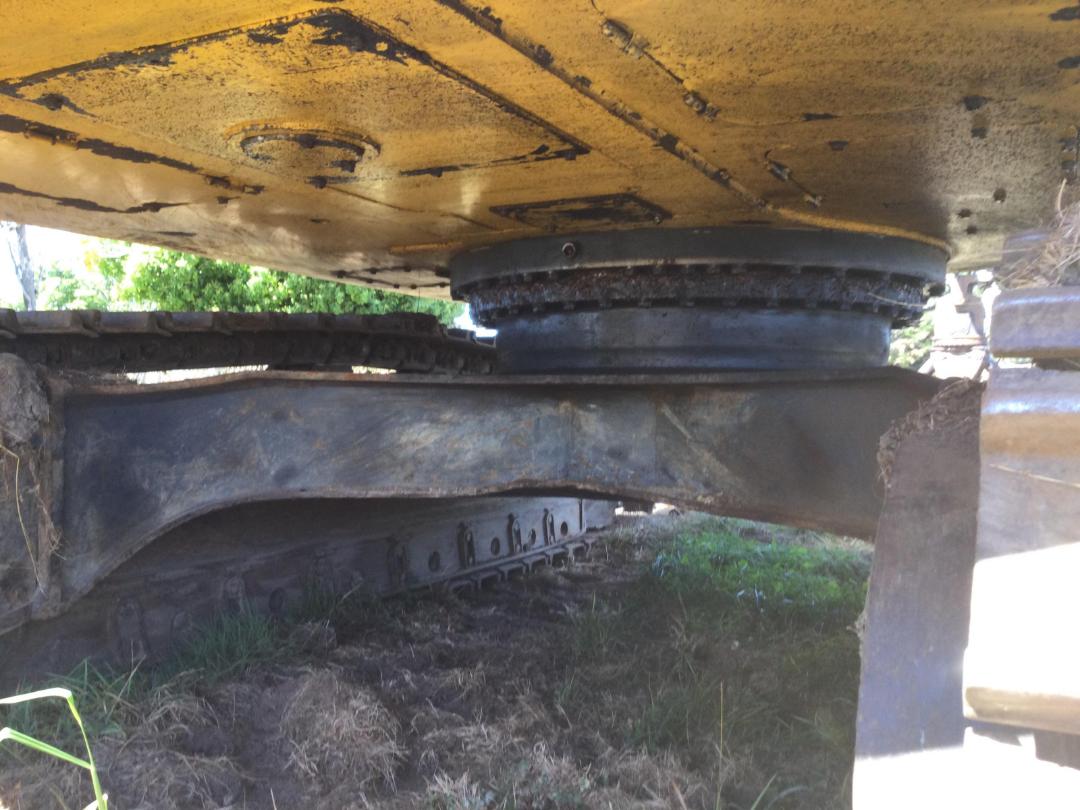 Photo '31' of KOMATSU PC270LC-8 GRABBER Excavator