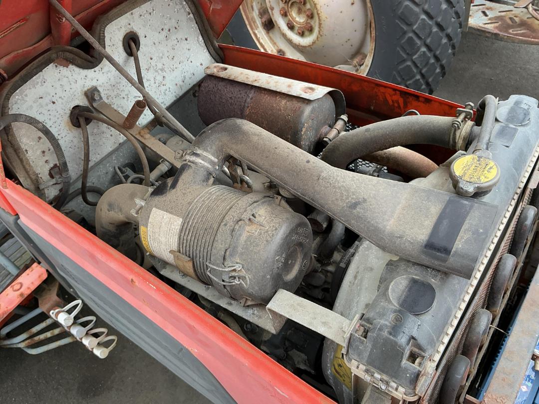 Photo '21' of Kubota B3300SU Tractor