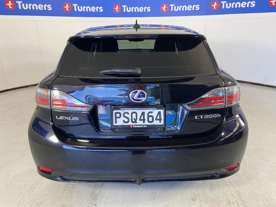 Photo '6' of Lexus CT200H Photo '6' of Lexus CT200H