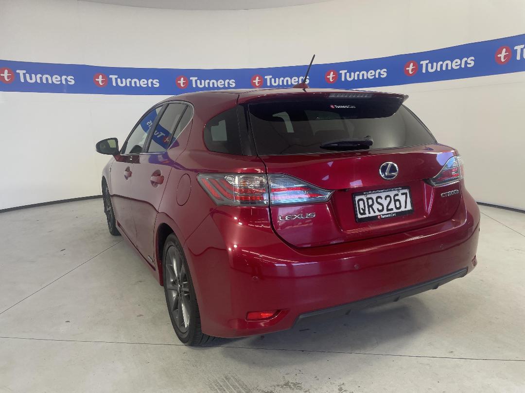 Photo '5' of Lexus CT200H