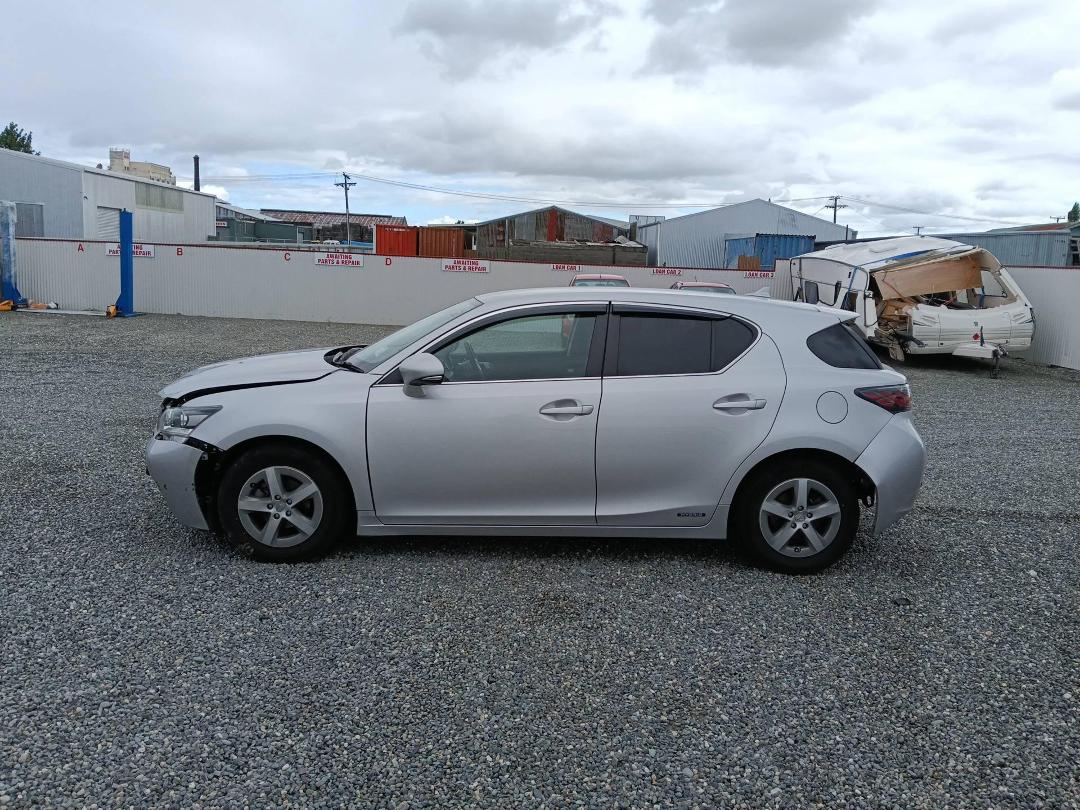 Photo '2' of Lexus CT200H