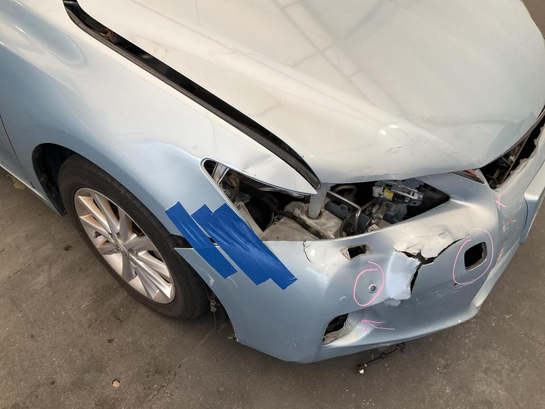 Photo '4' of Lexus CT200H