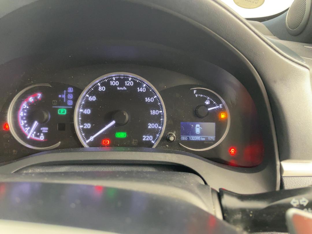 Photo '21' of Lexus CT200H