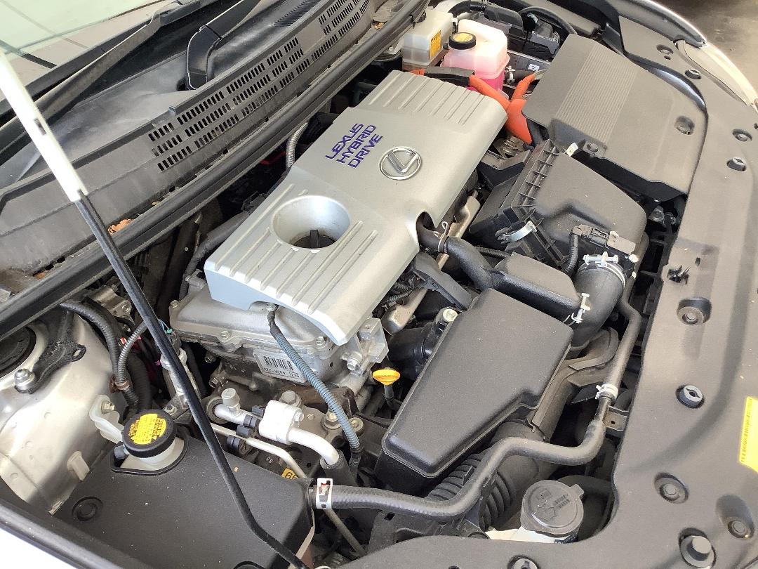 Photo '11' of Lexus CT200H LTD E