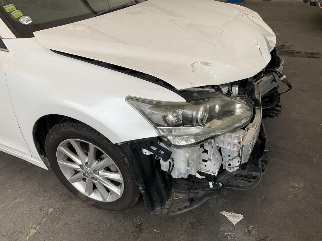 Photo '3' of Lexus CT200H