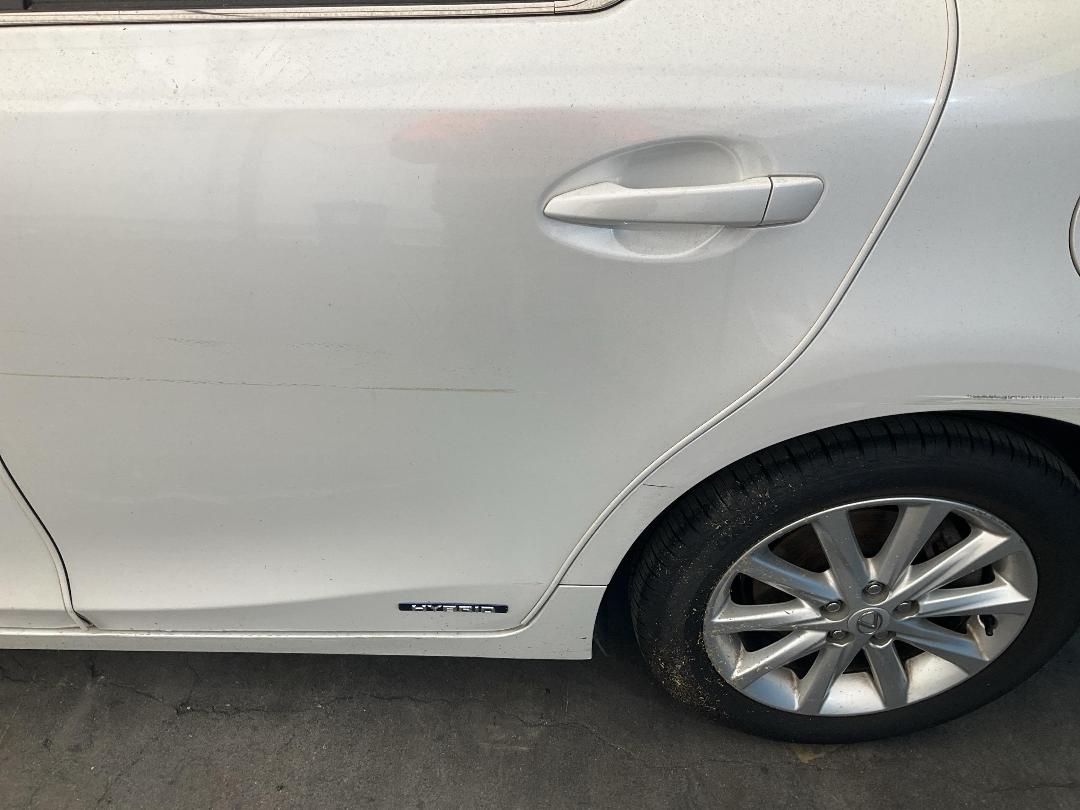 Photo '13' of Lexus CT200H