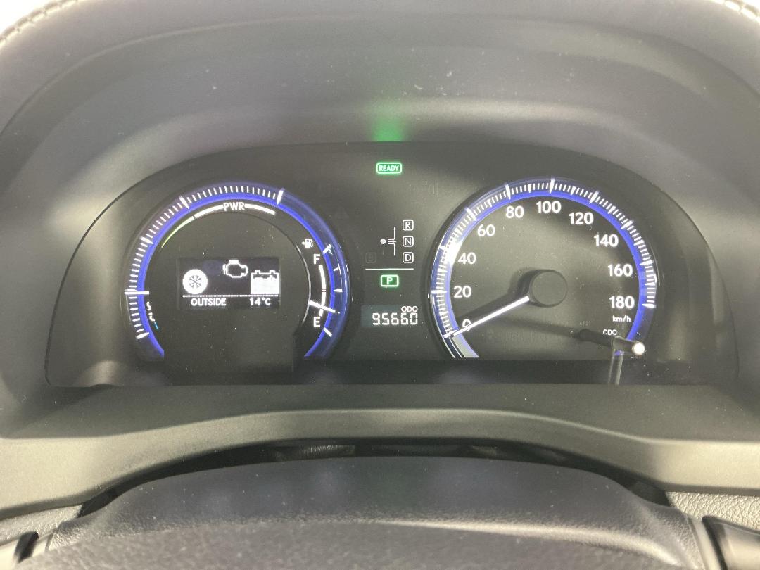 Photo '21' of Lexus HS250H