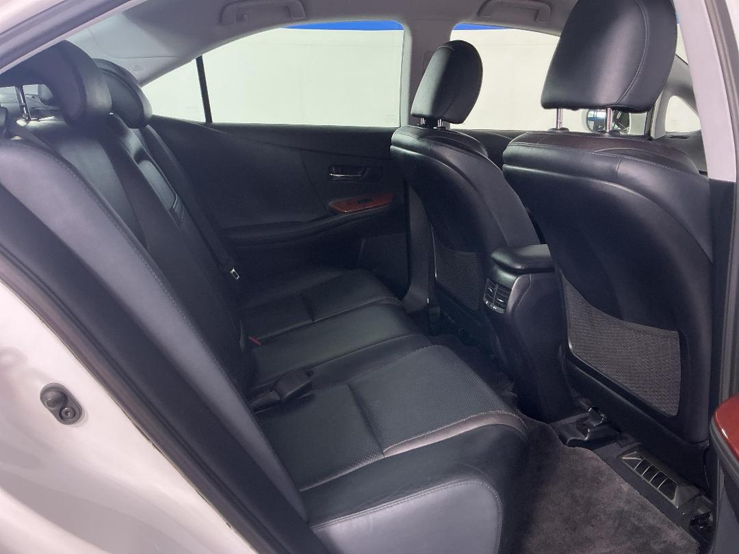 Photo '20' of Lexus HS250H