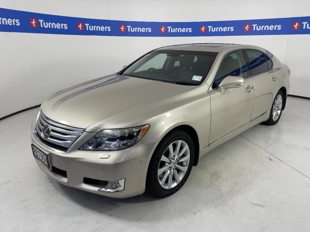 Photo '4' of Lexus LS600H Photo '4' of Lexus LS600H