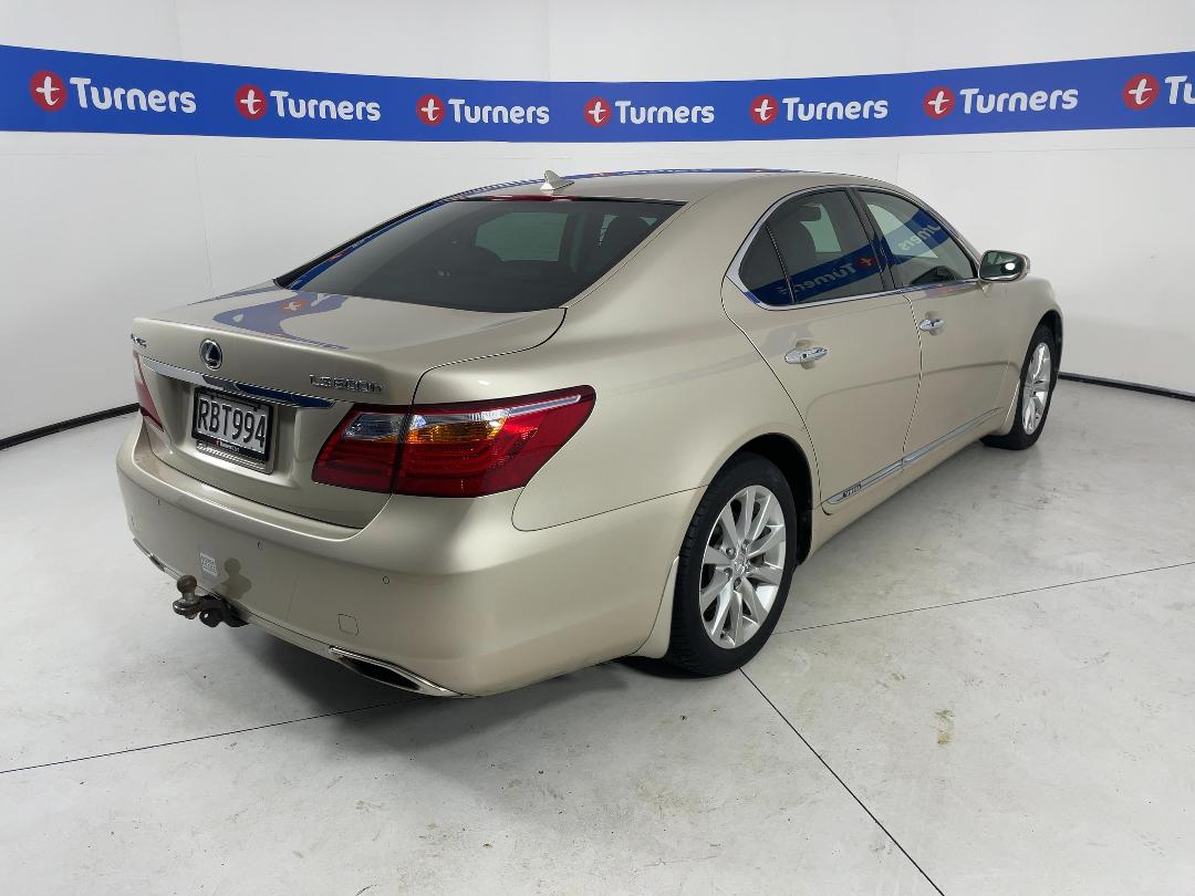 Photo '7' of Lexus LS600H Photo '7' of Lexus LS600H