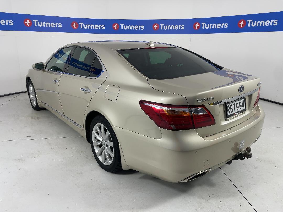 Photo '5' of Lexus LS600H Photo '5' of Lexus LS600H