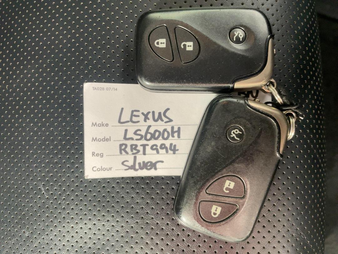 Photo '22' of Lexus LS600H Photo '22' of Lexus LS600H