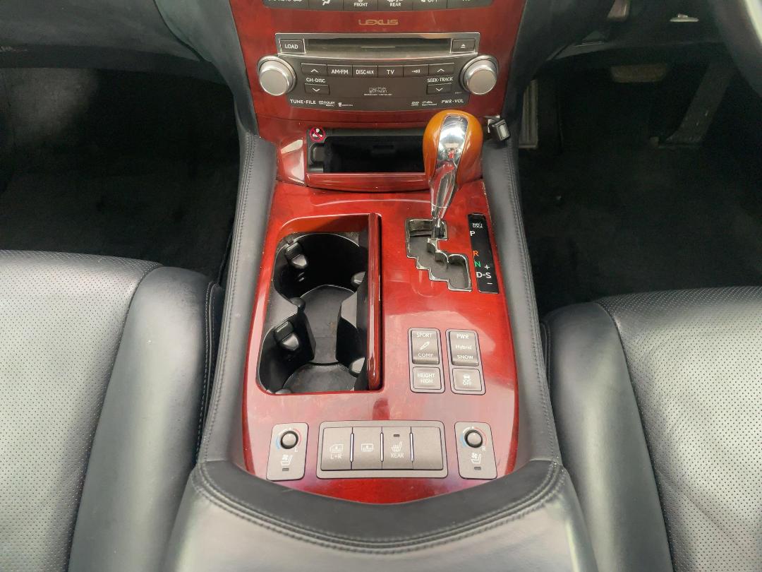 Photo '18' of Lexus LS600H Photo '18' of Lexus LS600H