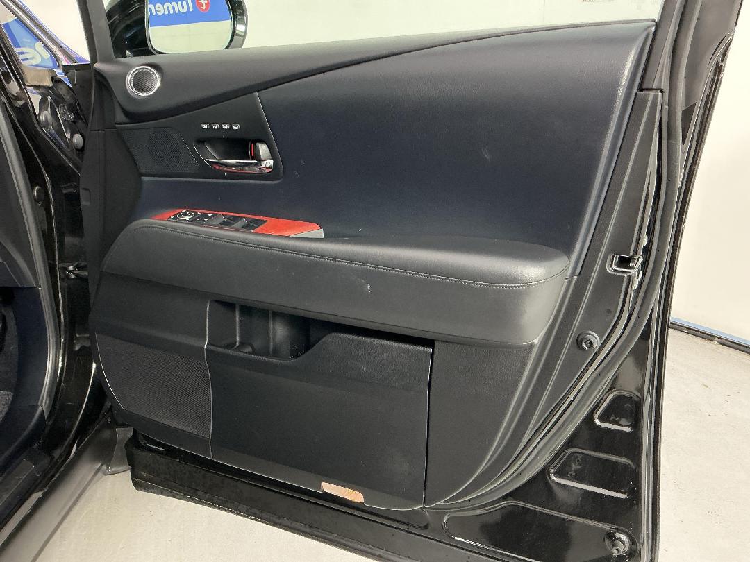 Photo '15' of Lexus RX450H Photo '15' of Lexus RX450H