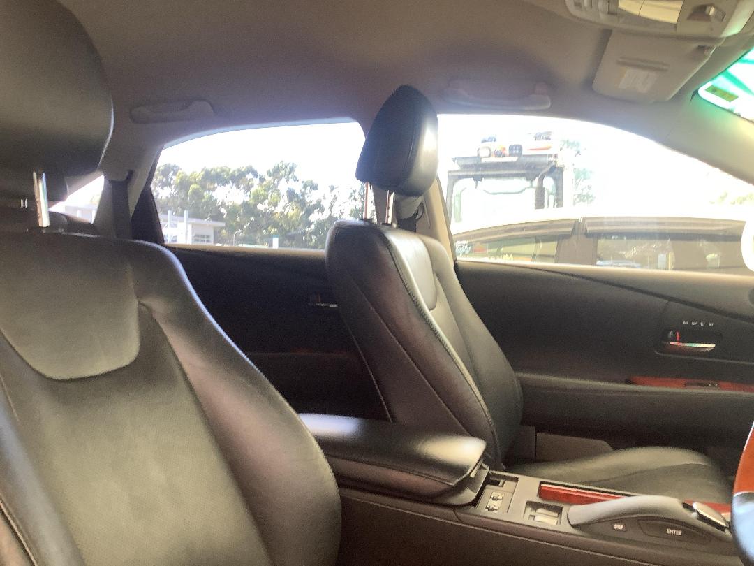 Photo '17' of Lexus RX450H