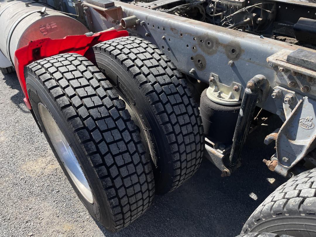 Photo '29' of Mack Granite CMMR 8X4 Tipper