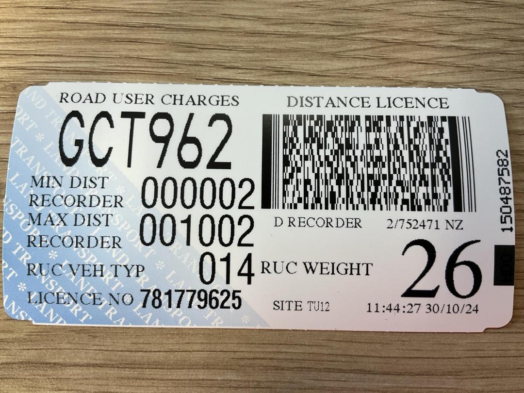 Photo '39' of Mack Granite CMMR 8X4 Tipper