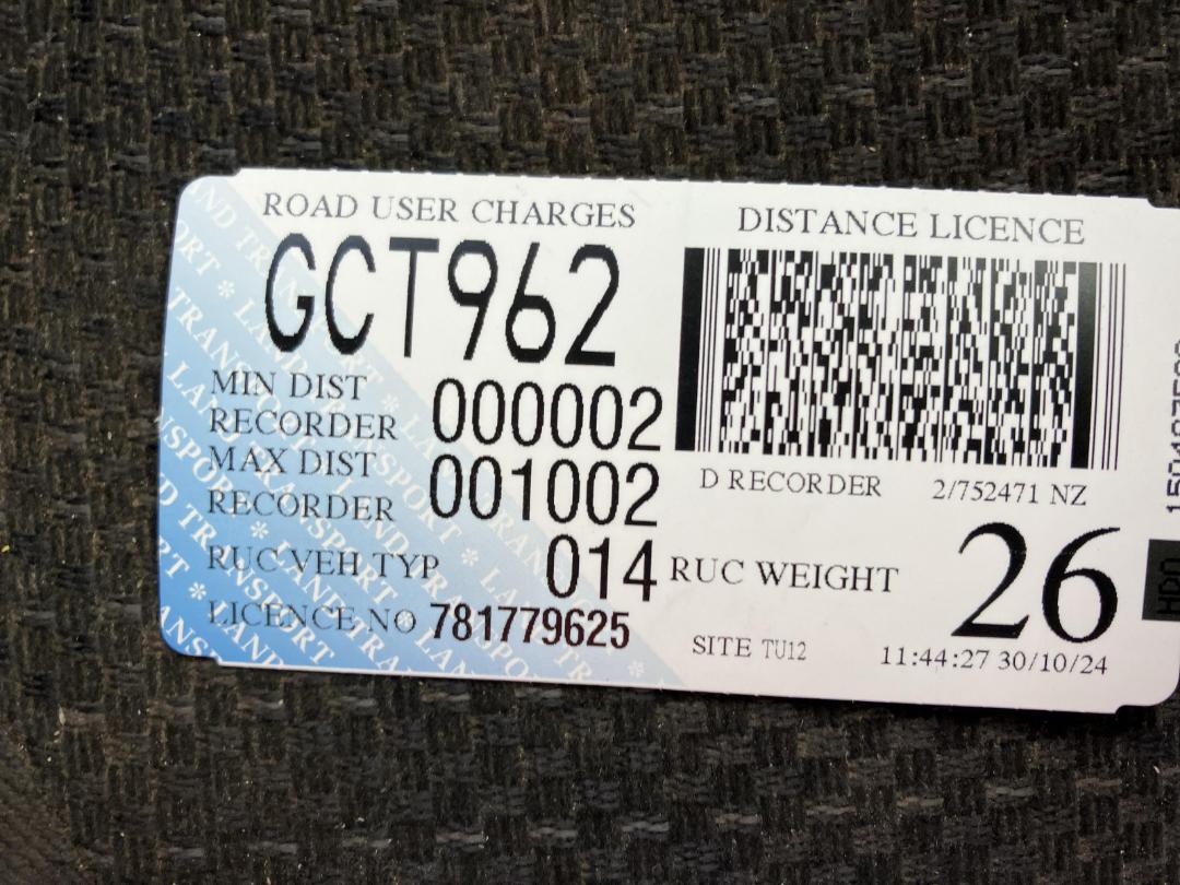 Photo '41' of Mack Granite CMMR 8X4 Tipper