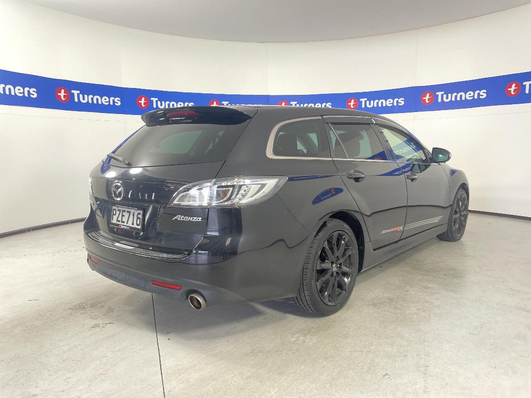 Photo '7' of Mazda Atenza