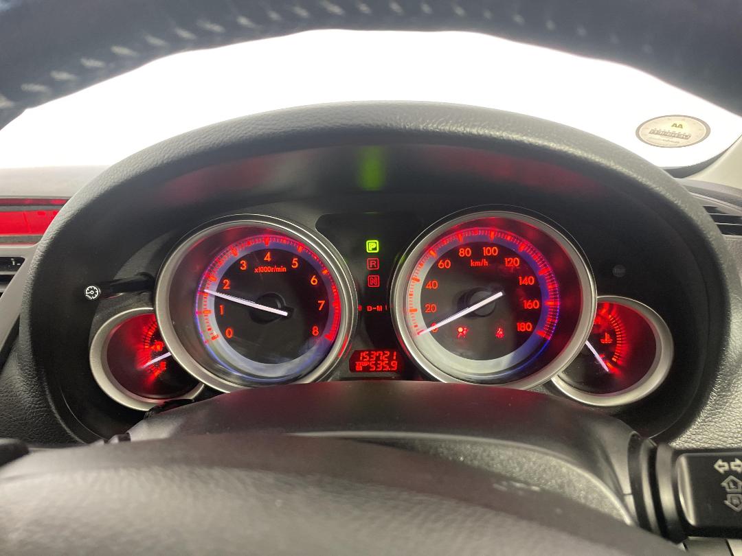 Photo '21' of Mazda Atenza