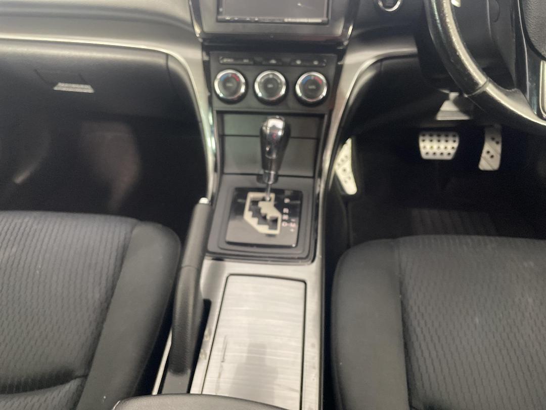 Photo '18' of Mazda Atenza