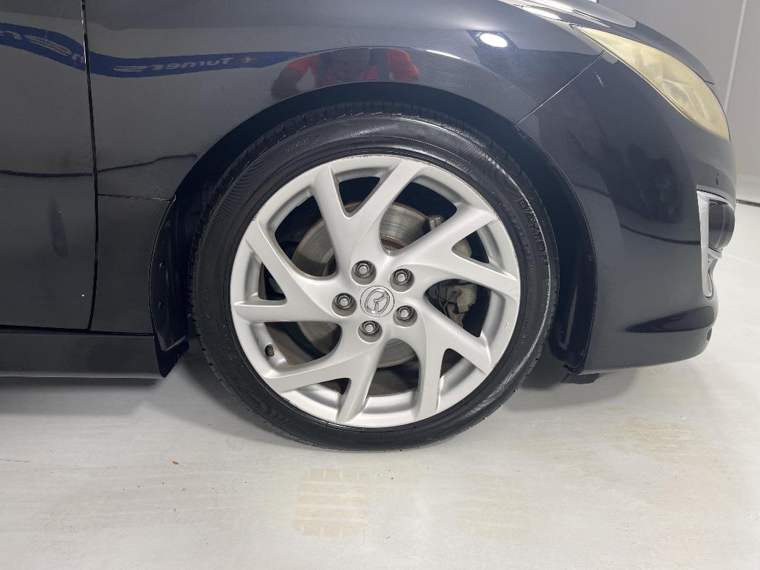 Photo '9' of Mazda Atenza