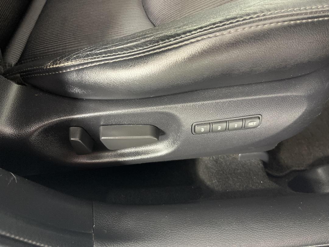 Photo '27' of Mazda Atenza