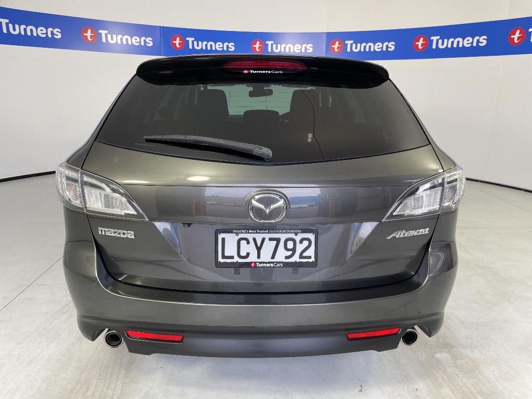 Photo '6' of Mazda Atenza