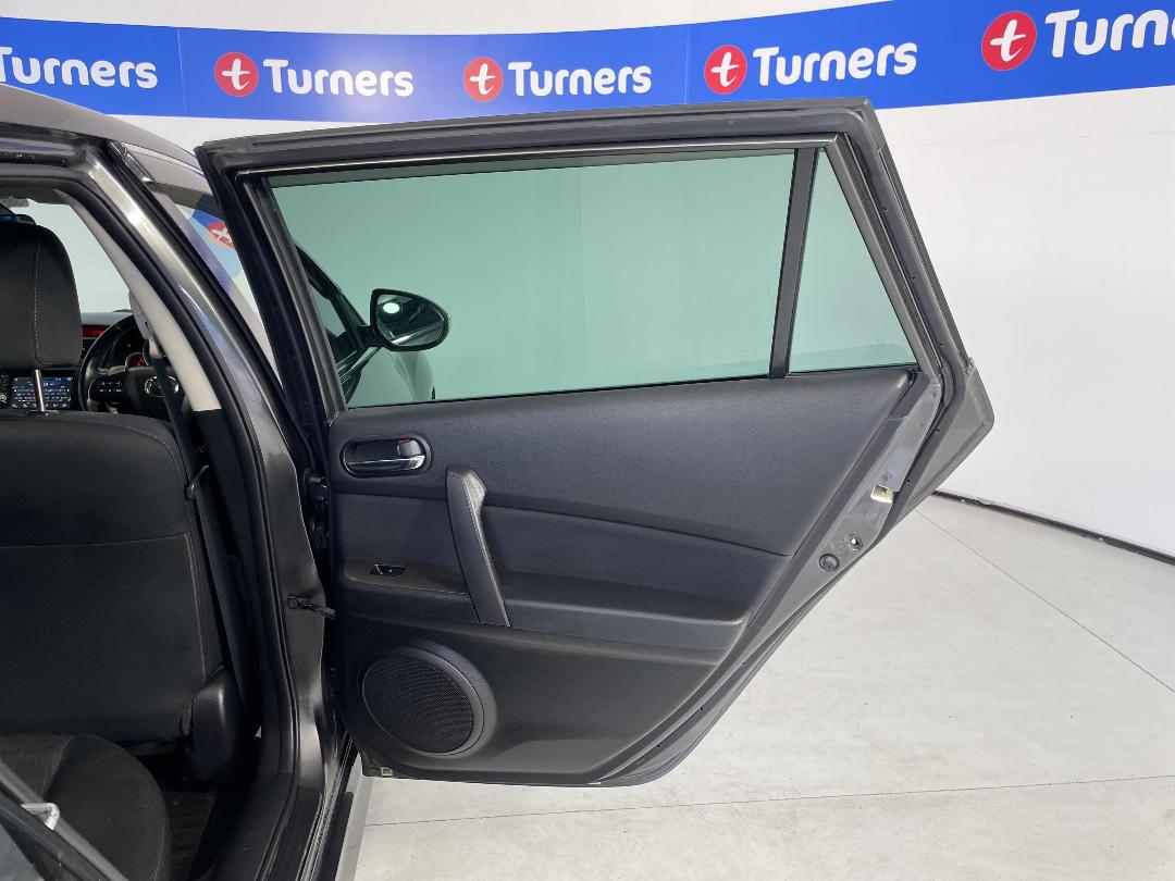 Photo '19' of Mazda Atenza