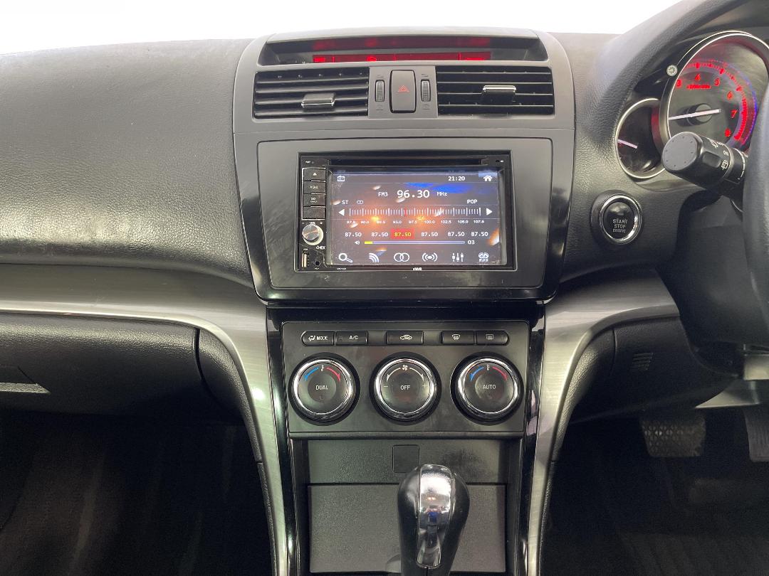 Photo '18' of Mazda Atenza